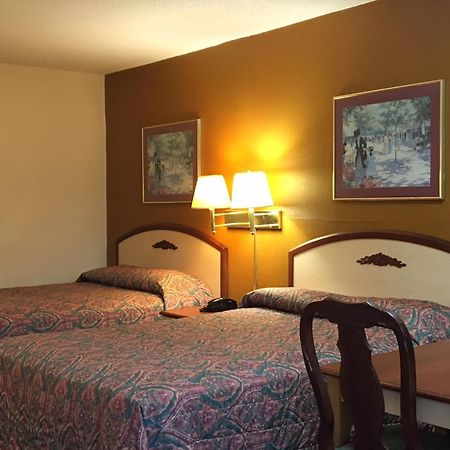 Budget Inn & Suites - Talladega Exterior foto